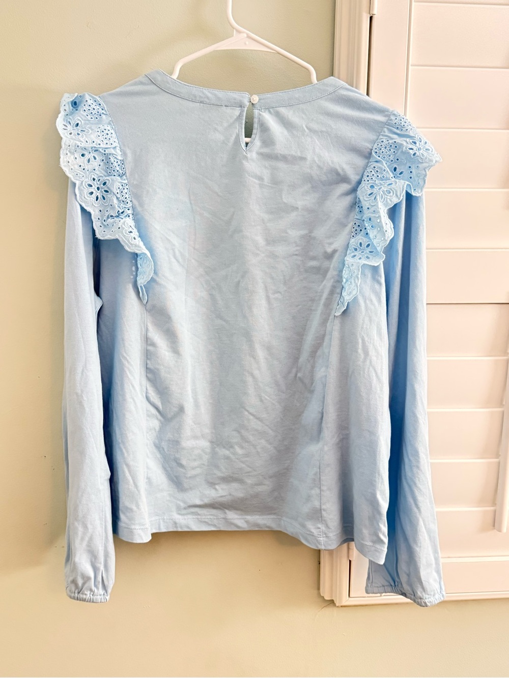 J. Crew Women’s ' Light Blue Eyelet Long-Sleeve Top XL - Picture 3 of 4